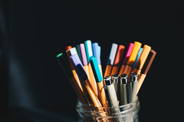 Desk organizer with supplies